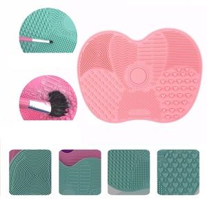 Makeup - Cleaner Pad Makeup - Cleaner Pad